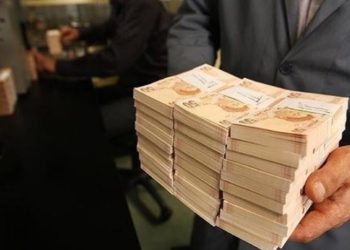 Cumhurbaşkanlığı raporu: Halk borç batağında, kredisini ödeyemeyenlerin sayısında yüzde 127 artış