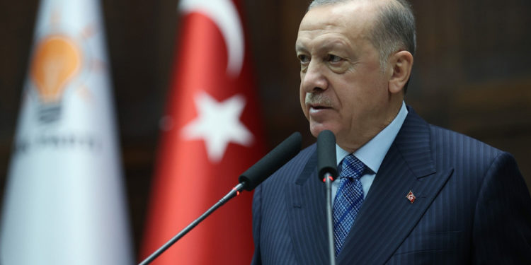 Cumhurbaşkanı Erdoğan: Düşük faiz politikasıyla kuru da enflasyonu da aşağı çekeceğiz