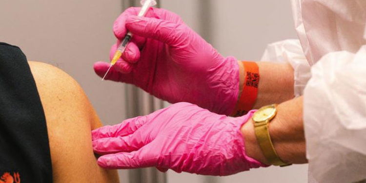 DSÖ: Aşı zorunluluğu son çare olmalı