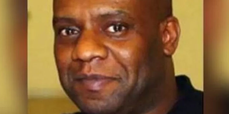 Dalian Atkinson: İngiliz polisi, eski futbolcunun ölümü nedeniyle Atkinson ailesinden özür diledi