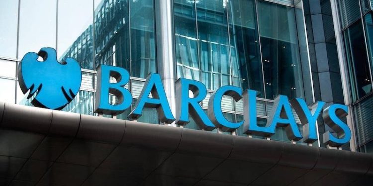 Dev bankanın dolar tahmini: 2022’nin ortasından itibaren 16’ya ulaşabilir