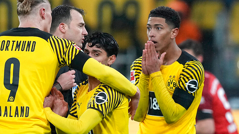 Dortmund-Bayern Münih maçının hakemine "şikeci" diyen Jude Bellingham'a ceza!