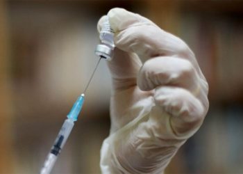 Doç. Dr. Savaşçı: 3'üncü ve 4'üncü dozda yan etki biraz daha fazla