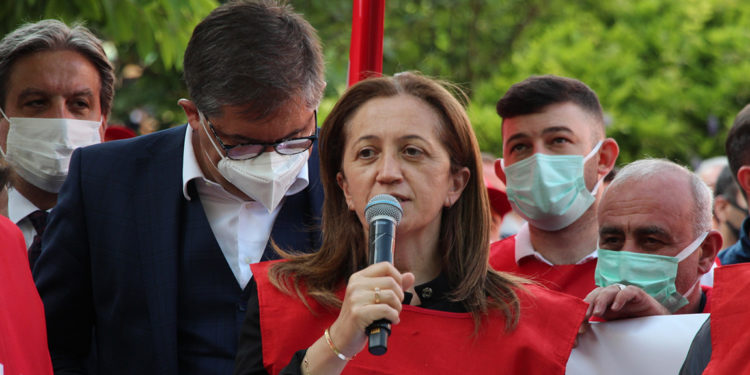 DİSK Başkanı Çerkezoğlu: OHAL söylemleri ile yükselen tepkilerin önü alınmak isteniyor