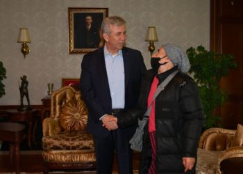 Ekonomik kriz yorumlarıyla gündem olan Zehra Canan: ‘Artık liflerimi sattırmıyorlar’