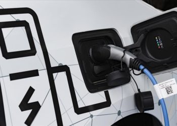 Elektrikli ve hibrit otomobil satışları 11 ayda geçen yılın toplamını geride bıraktı
