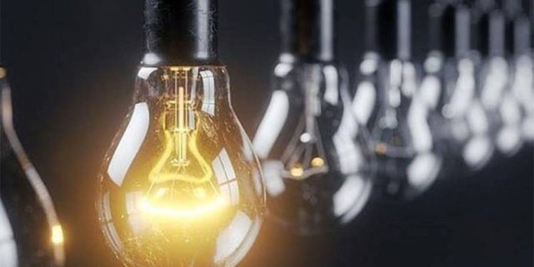 Elektrikte yeni dönem: Serbest tüketici 60 azalışla 386 bine indi