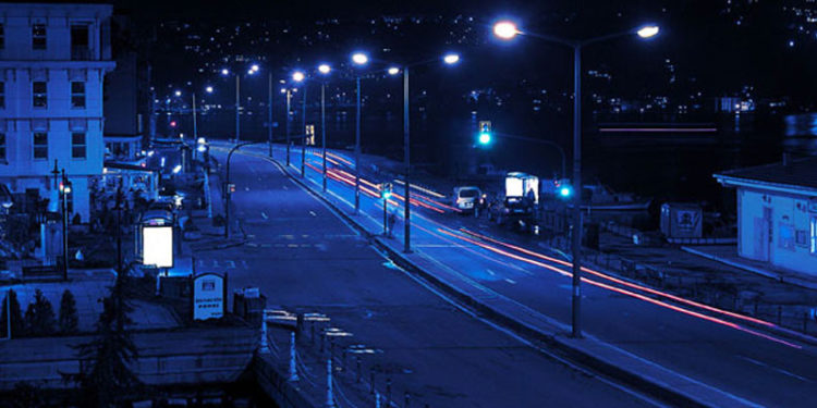 Enerji Bakanlığı'ndan 'sokak lambası' kararı; 45 dakikalık 'karartma' uygulaması sona erdi