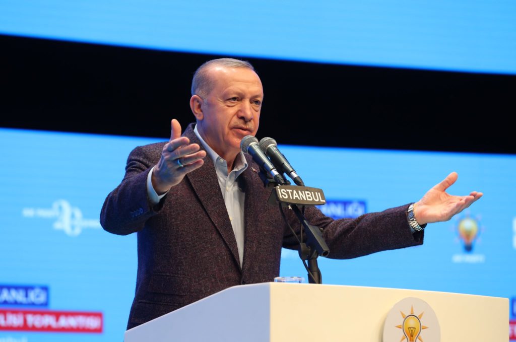 Erdoğan İmamoğlu’nu hedef aldı: Utanmadan bana mektup gönderiyor