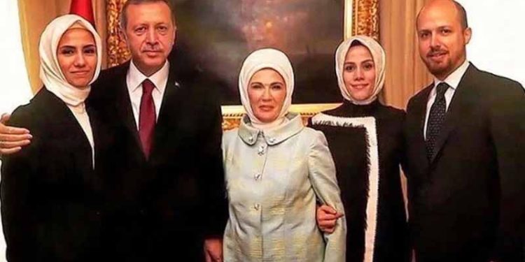 Erdoğan: Bu ülkenin evlatlarına ölümü reva görenlere meydanı bırakmayacacağız