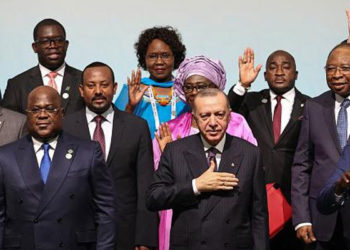 Erdoğan: Dünya beşten büyüktür mücadelesini Afrika içinde yürütüyoruz