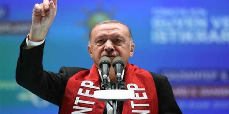 Erdoğan: ‘Beyaz Türkler, hayvanlarınıza sahip çıkın’