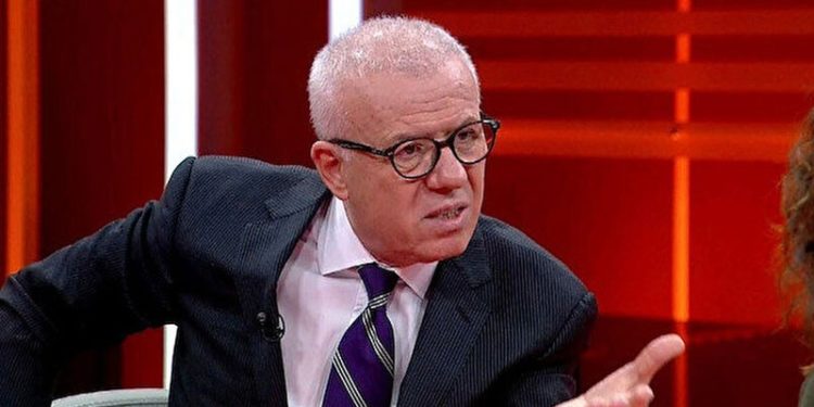 Ertuğrul Özkök'ten 'vay şerefsiz' manşeti açıklaması: Ahmet Kaya'nın mezarına gittim, daha ne yapayım?