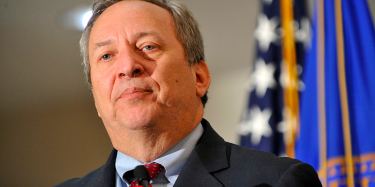 Eski ABD Hazine Bakanı Summers: Fed'in enflasyonu resesyona neden olmadan düşürmesi zor