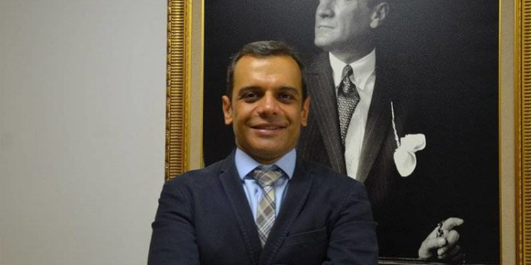 Eski Bilim Kurulu üyesi Prof. Dr. Alpay Azap: Omicron varyantı kendisinden önceki Delta’dan daha bulaşıcı