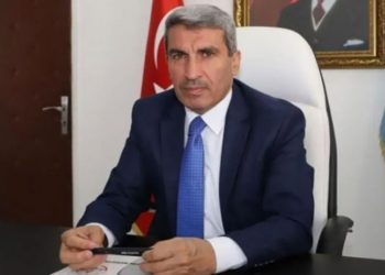 Eski Milli Eğitim Müdürü Sarı, ihaleye fesat karıştırmaktan tutuklandı