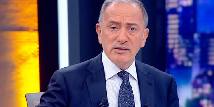 Fatih Altaylı: Merkez Bankası kâğıt üzerinde faiz indiriyor, gerçek hayatta faiz artıyor