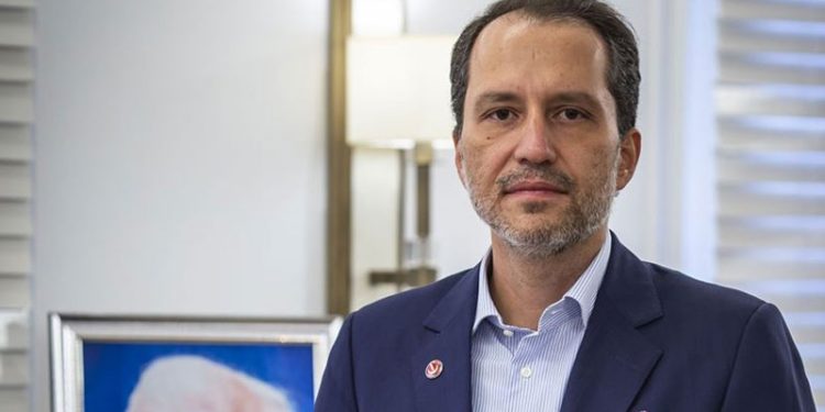 Fatih Erbakan'dan asgari ücret eleştirisi: 2-3 ayda eriyip gidecek