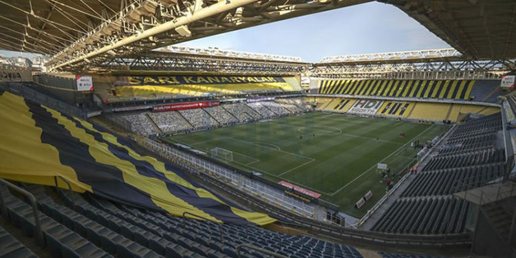 Fenerbahçe'de 2021-2022 sezonu kombine biletleri satışa çıktı