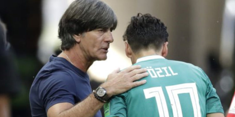 Fenerbahçe'de iki adımlı plan: Kartal ve Löw