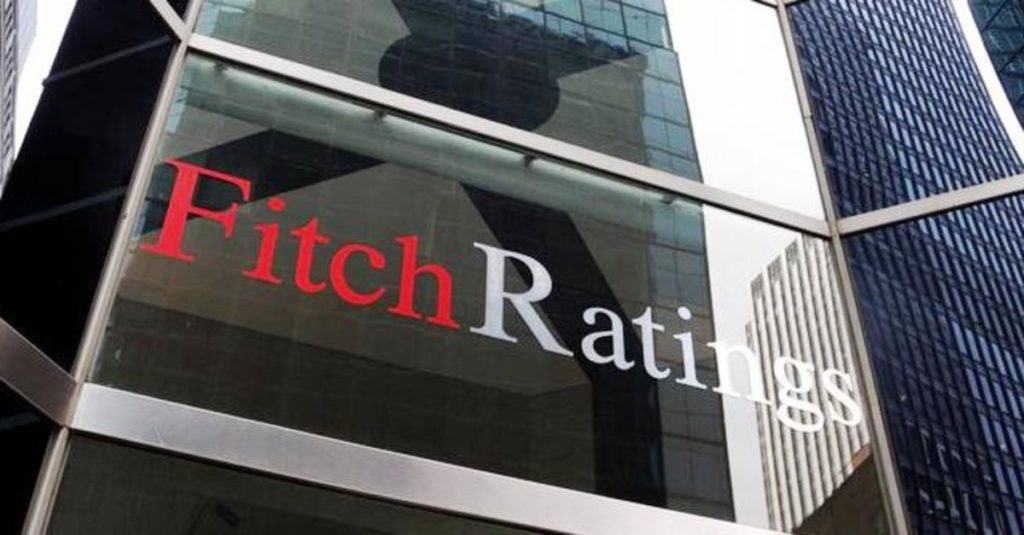 Fitch, Türkiye’nin kredi notu görünümünü negatife çevirdi