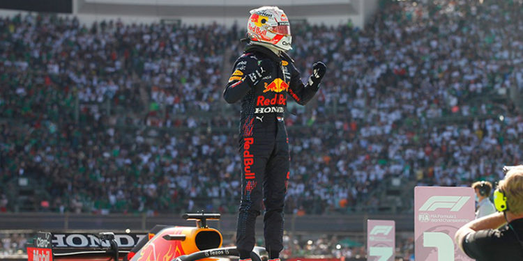 Formula 1'de Max Verstappen dünya şampiyonu!