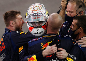 Formula 1'in yeni şampiyonu Max Verstappen: Umarım 10-15 yıl bunu yapabiliriz