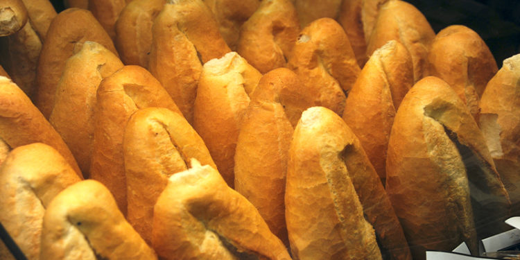 Fırıncılara 'ekmeğe usulsüz zam' denetimi