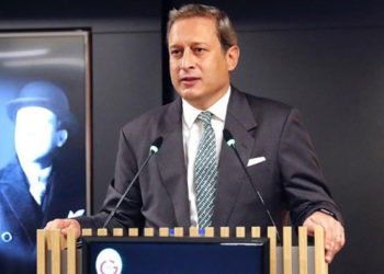 Galatasaray Başkanı Burak Elmas: İlk defa 5 maç üst üste, kasıtlı olarak bir camiaya operasyon yapıldığına şahit oldum