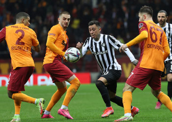 Galatasaray öne geçtiği maçta Altay'la berabere kaldı; galibiyet hasreti 4 maça çıktı