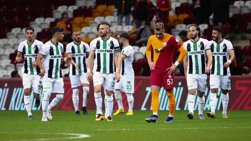 Galatasaray'a Türkiye Kupası'nda şok: Denizlispor penaltılarla kazandı!