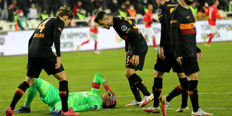 Galatasaray'dan, Muslera'nın sağlık durumuyla ilgili açıklama