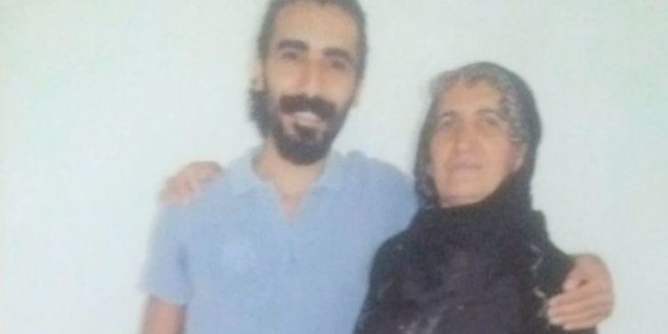 Gardiyanlardan tutuklu gence: Adalet var mı ki senin hakkın olsun