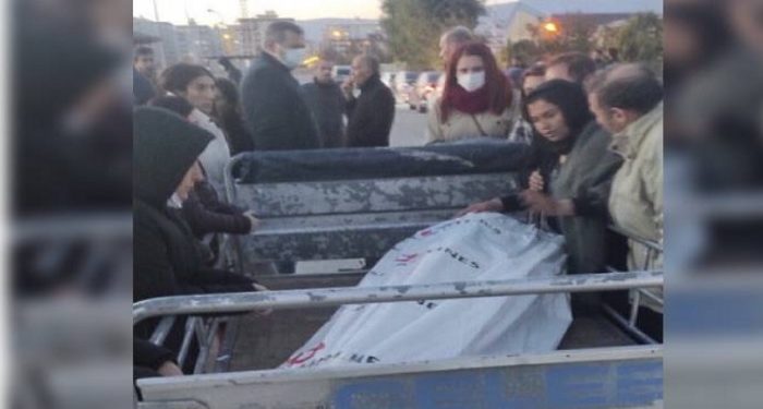 Garibe Gezer için cenaze aracı verilmedi! Cenaze kamyonet kasasında böyle taşındı