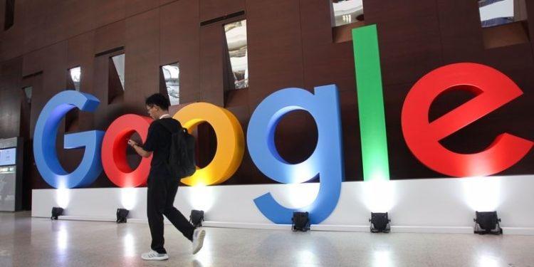 Google, aşı olmayı reddeden çalışanlarını işten çıkaracak