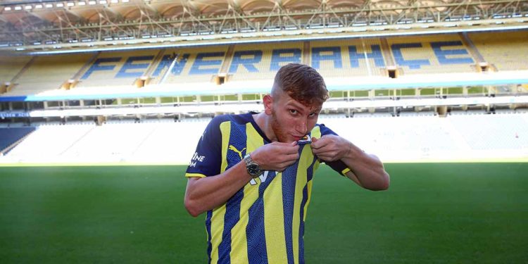 Göztepe'nin hedefinde Burak Kapacak var