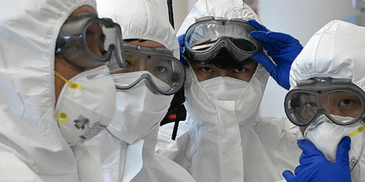 Güney Kore'de günlük Covid-19 vaka sayısı ve kritik hasta sayısı salgındaki en yüksek seviyede