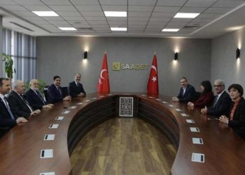 HDP heyetinden Saadet Partisi'ne ziyaret