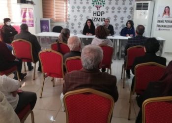 HDP'nin Ege Bölgesi il eşbaşkanları toplandı