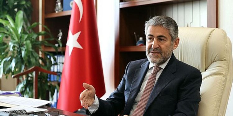 Hazine ve Maliye Bakanı Nebati, TBMM Genel Kurulu'nda yemin etti