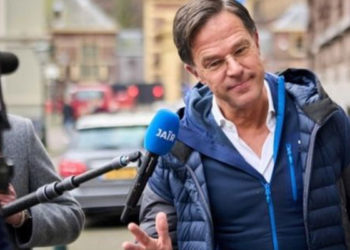 Hollanda'da seçimlerden dokuz ay sonra koalisyon hükümeti için anlaşma sağlandı