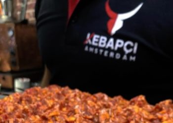 Hollanda'daki Türk restoranlarının 'kebapçı' kavgası