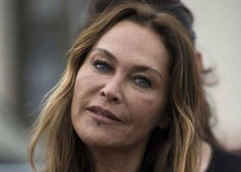 Hülya Avşar'ın ekonomi yorumu: Gerekirse simit yenecek