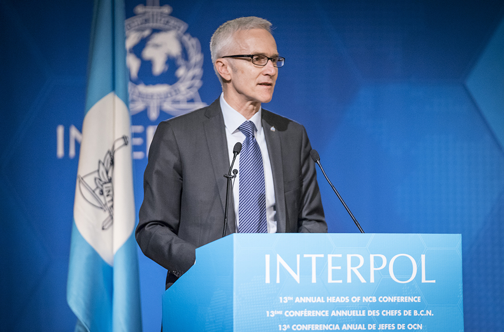 Interpol: Kırmızı bülten istenen kişi mülteci ise başvuruyu reddediyoruz