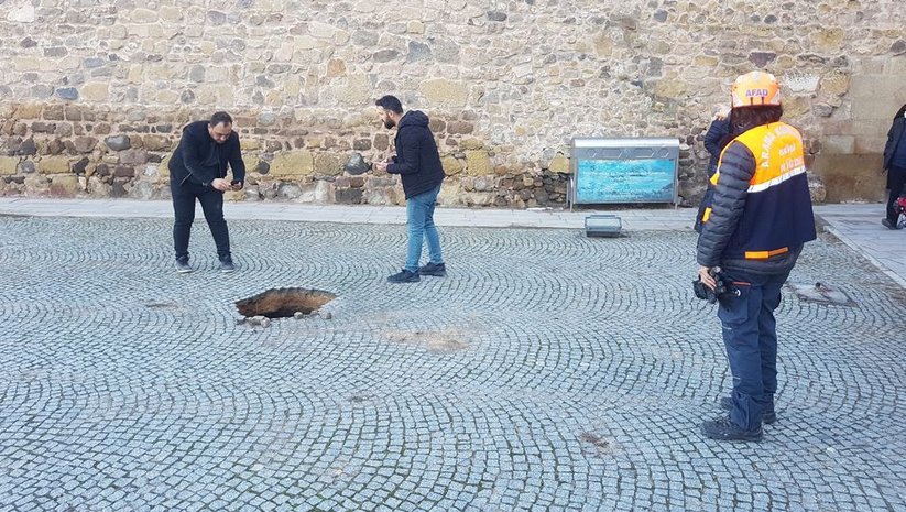 Kadın göçüğe düştü, 200 metrelik kaçak tünel ortaya çıktı