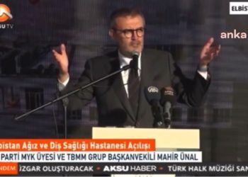 Kalabalığı az bulan AKP’li Ünal’a çiftçi cevap verdi: ‘‘Geleceğimiz kalmadı, gübreye yüzde 500 zam’’