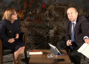 Kameraman tokatlayan Sarıkaya istifa etti