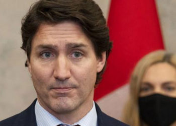 Kanada Başbakanı Trudeau: Hiç kimse dini inançları nedeniyle işini kaybetmemeli