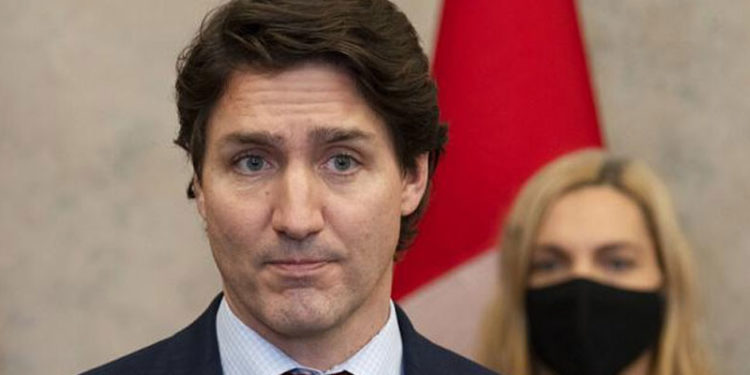 Kanada Başbakanı Trudeau: Hiç kimse dini inançları nedeniyle işini kaybetmemeli