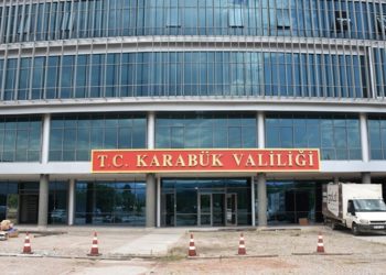 Karabük Valiliği polisin darp ettiği çocuktan ve ailesinden özür diledi